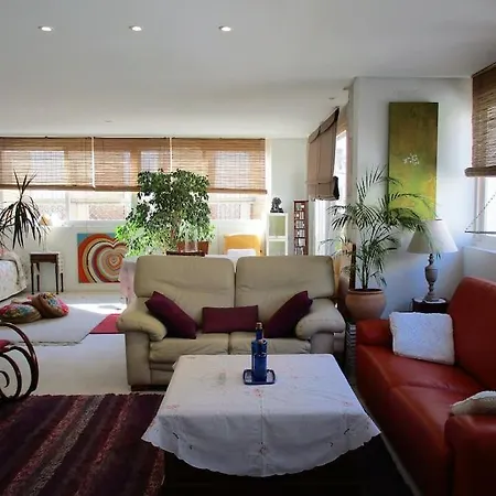 Artistic And Spacious Loft In A Little Town Near The Sea And The Semesterbostad Sedavi