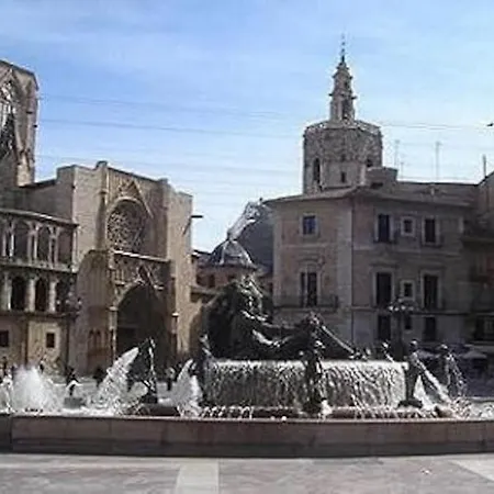 Semesterbostad Artistic And Spacious Loft In A Little Town Near The Sea And The Sedavi