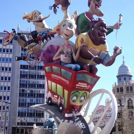 Semesterbostad Artistic And Spacious Loft In A Little Town Near The Sea And The Sedavi