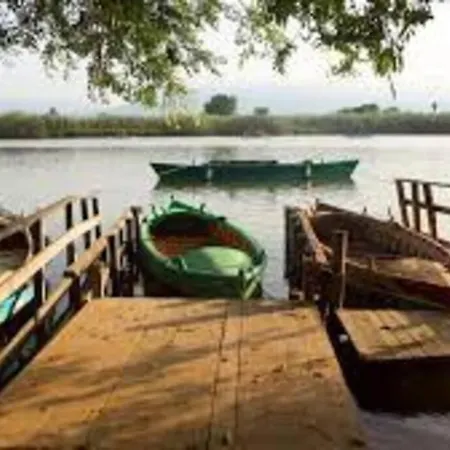 Artistic And Spacious Loft In A Little Town Near The Sea And The