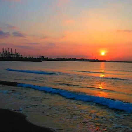Artistic And Spacious Loft In A Little Town Near The Sea And The