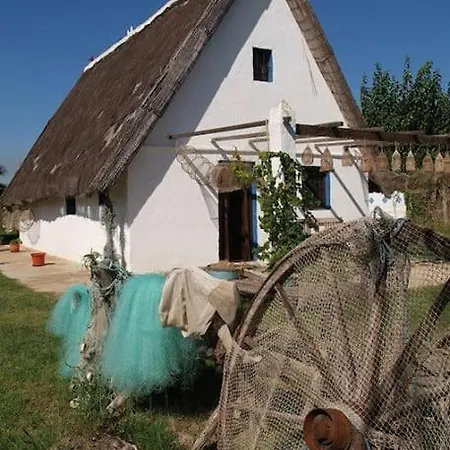Artistic And Spacious Loft In A Little Town Near The Sea And The
