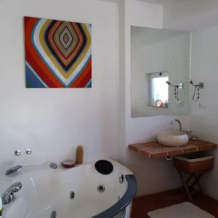 Artistic And Spacious Loft In A Little Town Near The Sea And The * Sedavi